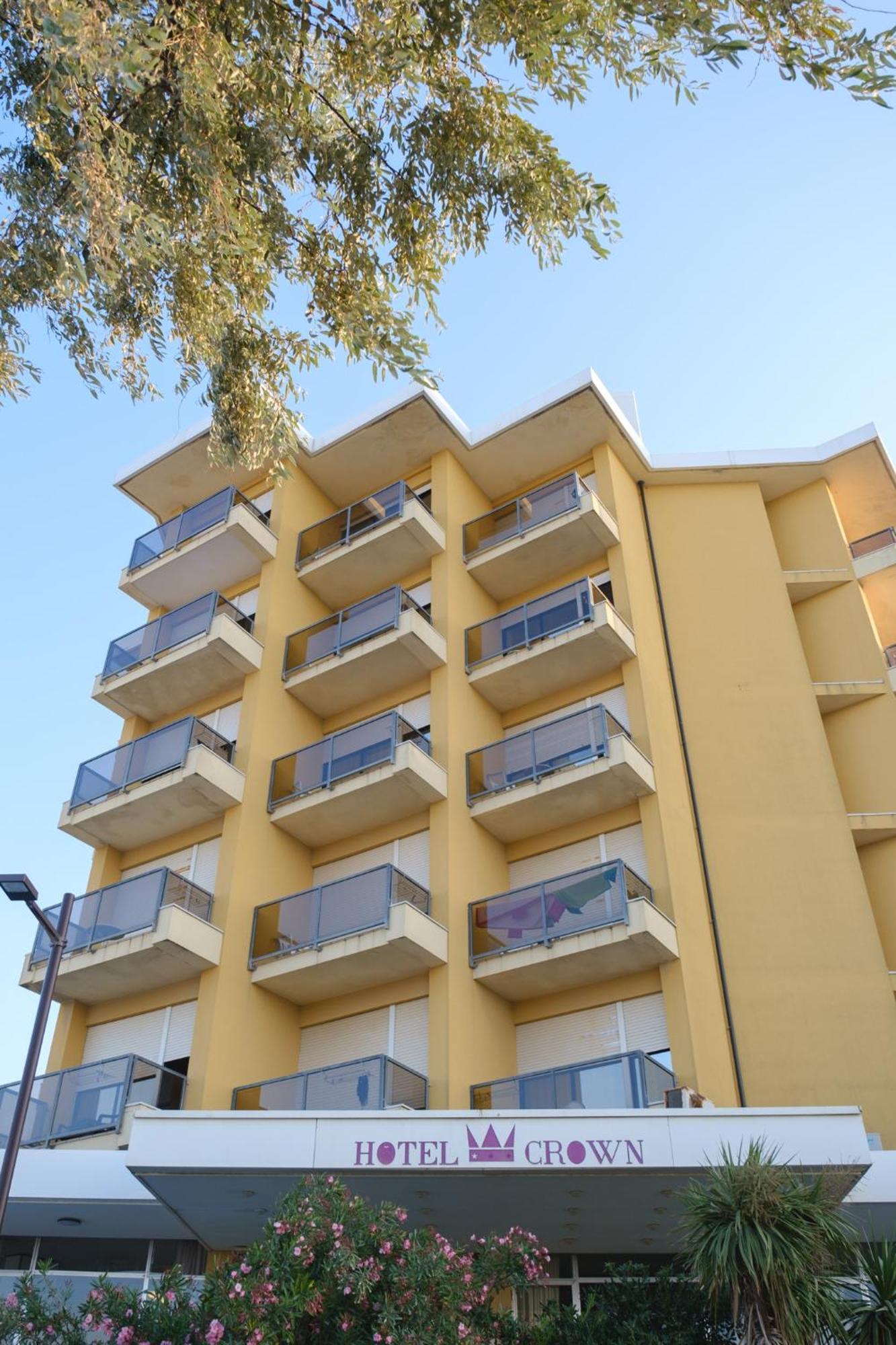 Hotel Crown ริมินี ภายนอก รูปภาพ